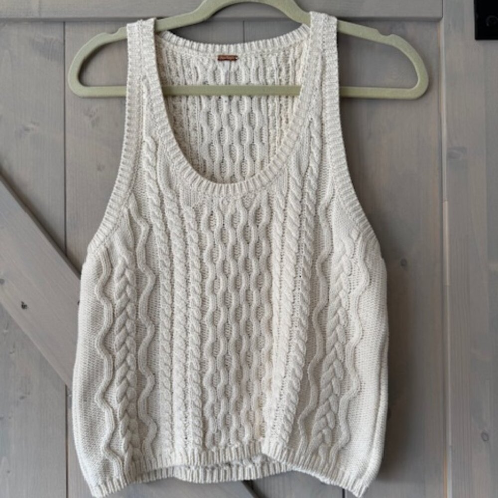 Free People High Tide Cable Knit Tank Top Cream Color Size M EUC